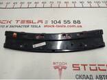 1077405-00-F Répéteur de signal d'arrêt d'étagère de coffre à bagages Tesla modèle