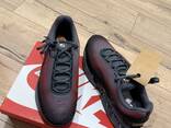 Des baskets Nike entièrement nouvelles - photo 1