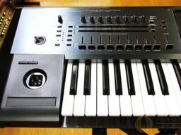 Korg Kronos-61 Kronos61 Key Keyboard Synthesizer