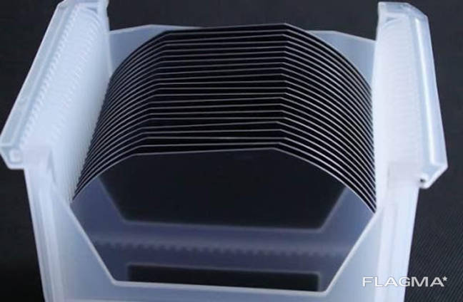 Silicon ingots and plates